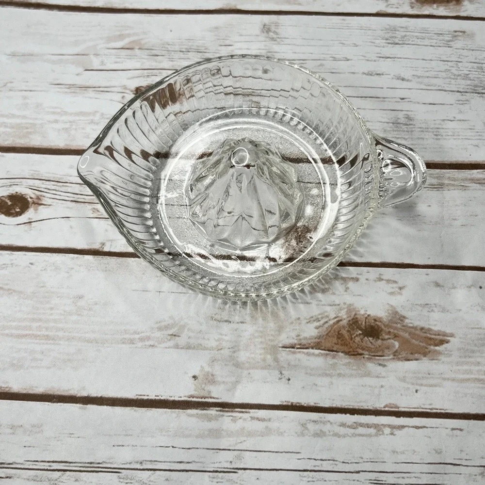 Vintage Citrus Juicer Clear Ribbed Glass Vintage Style Manual Reamer 6.5in